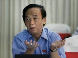 ‘Rất nhiều người Việt ham tiền, vô cảm, hèn nhát...’ ‘Rất nhiều người Việt ham tiền, vô cảm, hèn nhát...’