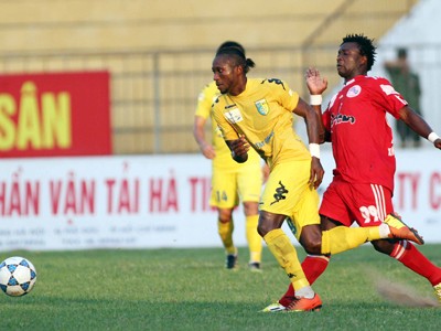 Vòng 10 V.League: Mưa bàn thắng Vòng 10 V.League: Mưa bàn thắng