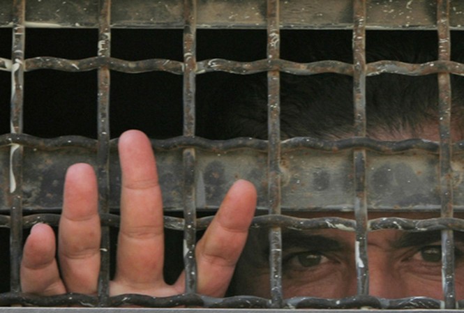 Israel trả tự do cho 26 tù nhân Palestine Israel trả tự do cho 26 tù nhân Palestine