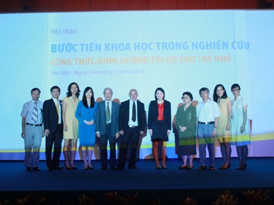 Dinh dưỡng tiên tiến cho sự phát triển não bộ và thị giác trẻ nhỏ Dinh dưỡng tiên tiến cho sự phát triển não bộ và thị giác trẻ nhỏ