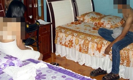 Triệu tập 40 người liên quan bán dâm nam Triệu tập 40 người liên quan bán dâm nam