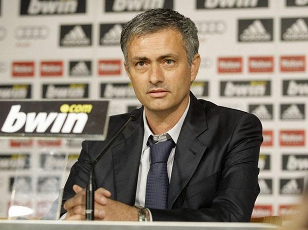 Mourinho: tài năng nhưng...'độc ác' Mourinho: tài năng nhưng...'độc ác'