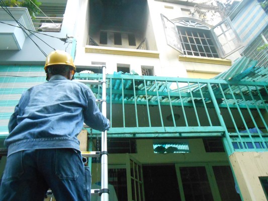 Cháy nhà trọ, thiêu rụi tài sản 6 nữ sinh Cháy nhà trọ, thiêu rụi tài sản 6 nữ sinh