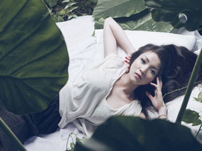 Thủy Top: 'Đẻ con' rồi để đấy Thủy Top: 'Đẻ con' rồi để đấy
