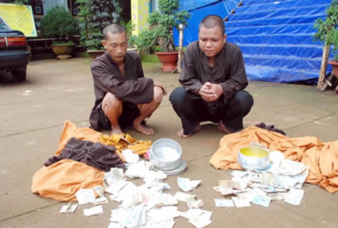 Sư thật lật mặt sư giả Sư thật lật mặt sư giả