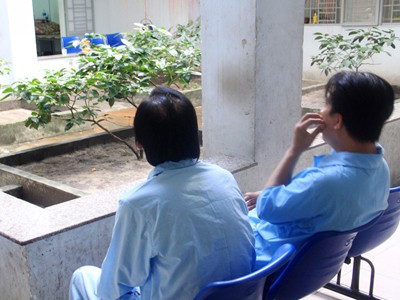 Ảo giác, loạn thần vì “đập đá” Ảo giác, loạn thần vì “đập đá”