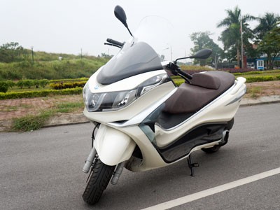 Chiêm ngưỡng Piaggio X10 125cc tại Việt Nam Chiêm ngưỡng Piaggio X10 125cc tại Việt Nam