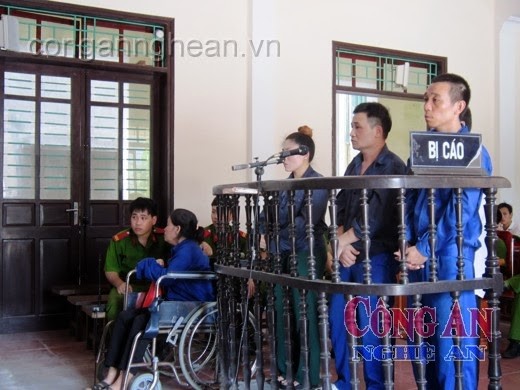 Bà trùm và những lô hàng chục nghìn đô Bà trùm và những lô hàng chục nghìn đô