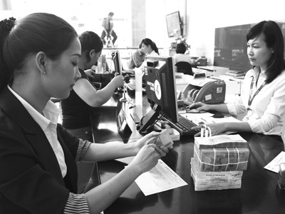 Điều chỉnh tỷ giá, tất toán vàng: Tiền chảy vào đâu? Điều chỉnh tỉ giá 1% giúp nhiều DN xuất khẩu thủy sản tăng lợi nhuận Ảnh: Ngọc châu