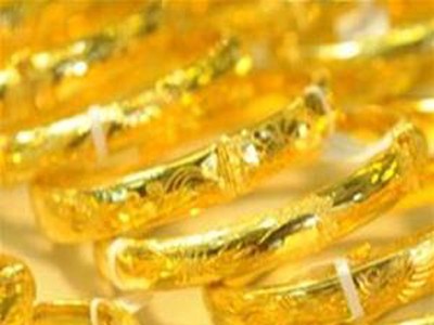 Giá vàng giảm nhẹ, USD tăng mạnh Giá vàng giảm nhẹ, USD tăng mạnh