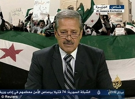 Tổng thống Syria có thể dùng vũ khí hóa học Ông Nawaf Fares cho rằng ông Assad sẽ làm bất cứ chuyện gì để níu giữ quyền lực