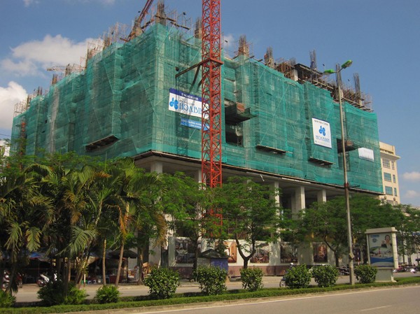 Vào công trường 'căn hộ đế vương' Vào công trường 'căn hộ đế vương'