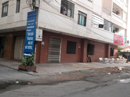 Nhảy từ lầu 7 chung cư, một phụ nữ tử vong Nhảy từ lầu 7 chung cư, một phụ nữ tử vong