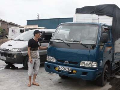 40 chủ hàng bắt đền công an Hải Dương 40 chủ hàng bắt đền công an Hải Dương