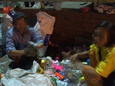Thực hư người phụ nữ lang thang có 10 chồng ở Hà Nội Thực hư người phụ nữ lang thang có 10 chồng ở Hà Nội