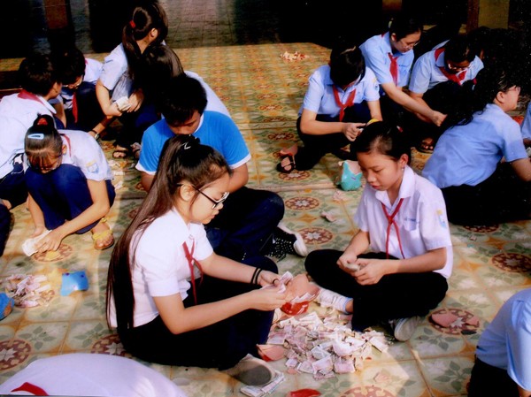 Lo lắng trước đề xuất tăng học phí Lo lắng trước đề xuất tăng học phí