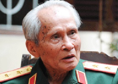 '60 năm chiến thắng Điện Biên Phủ vắng bác Giáp rồi' '60 năm chiến thắng Điện Biên Phủ vắng bác Giáp rồi'