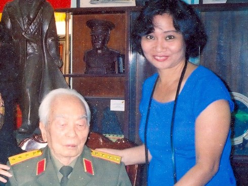 'Còn mãi với mùa thu' thấm đẫm chất nhân văn về Tướng Giáp 'Còn mãi với mùa thu' thấm đẫm chất nhân văn về Tướng Giáp