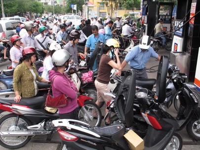 Siết chặt kinh doanh xăng dầu qua biên giới Siết chặt kinh doanh xăng dầu qua biên giới