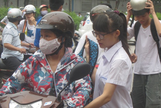 Cuối tuần xuất hiện nắng nóng kéo dài Cuối tuần xuất hiện nắng nóng kéo dài