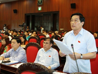 Cấm từ chức để trốn tránh trách nhiệm Dự thảo Nghị quyết lấy phiếu, bỏ phiếu tín nhiệm thu hút nhiều ý kiến của ĐBQH
Ảnh: ttxvn