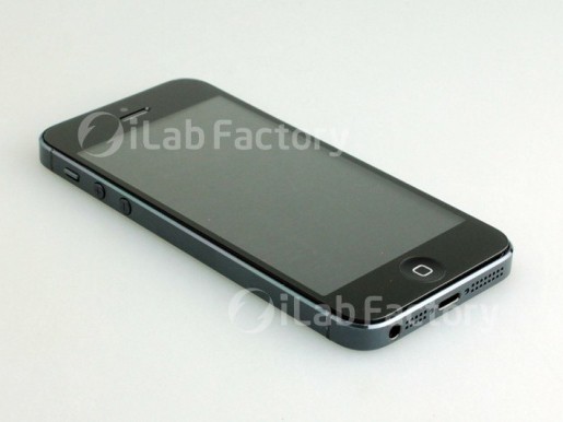 Thêm hình ảnh iPhone 5 lộ diện Thêm hình ảnh iPhone 5 lộ diện