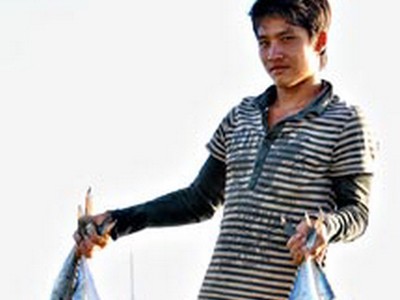 Cá thu biển ở khu vực cầu Cần Thơ Cá thu biển ở khu vực cầu Cần Thơ