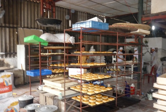 Kiểm tra các cơ sở sản xuất bánh trung thu Kiểm tra các cơ sở sản xuất bánh trung thu