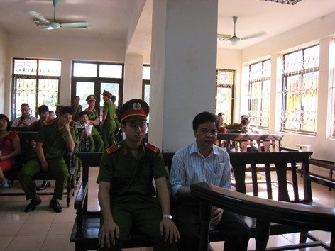 Băn khoăn chất lượng tranh tụng Băn khoăn chất lượng tranh tụng