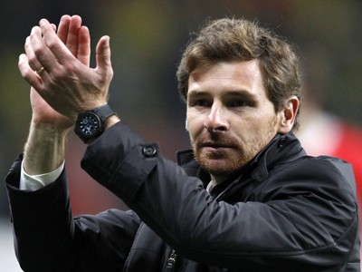 ‘Thảm họa Chelsea’ dẫn dắt Tottenham Villas Boas sẽ dẫn dắt Tottenham từ mùa tới