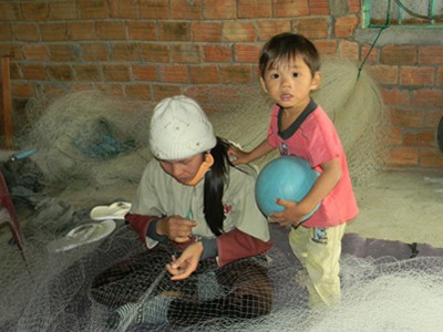 Vì sao ‘ma nữ’ nhiều năm âm thầm rạch mặt trẻ con? Vì sao ‘ma nữ’ nhiều năm âm thầm rạch mặt trẻ con?