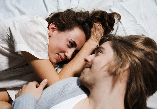 Tư thế ngủ 'tố' tình cảm của hai bạn Tư thế ngủ 'tố' tình cảm của hai bạn