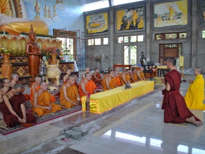 Biệt chúng ba tháng hai 'nhà sư khóa môi' Biệt chúng ba tháng hai 'nhà sư khóa môi'