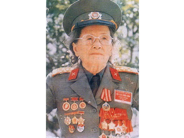 Vĩnh biệt “Nữ kiệt miền Đông” Hồ Thị Bi Vĩnh biệt “Nữ kiệt miền Đông” Hồ Thị Bi