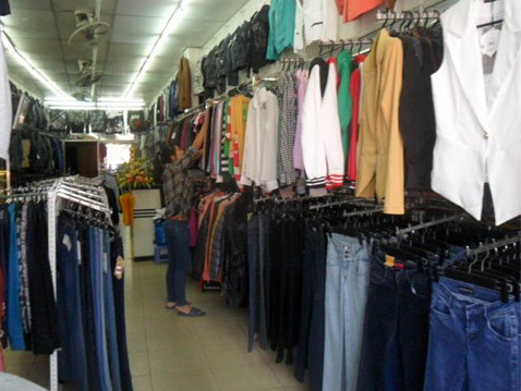 Sinh viên làm thêm: Nỗi lo ‘bo’ tiền phạt Sinh viên làm thêm: Nỗi lo ‘bo’ tiền phạt