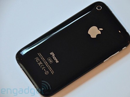 Tiết lộ thêm những thông tin về mẫu iPhone giá rẻ Tiết lộ thêm những thông tin về mẫu iPhone giá rẻ