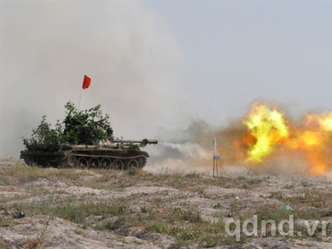 Binh đoàn Cửu Long diễn tập bắn đạn thật (P2) Binh đoàn Cửu Long diễn tập bắn đạn thật (P2)