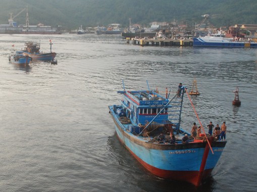 Yêu cầu TQ chấm dứt ngay hành động ngang ngược! Yêu cầu TQ chấm dứt ngay hành động ngang ngược!