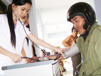 Hành trình nhân ái và kỷ lục Việt Nam Hành trình nhân ái và kỷ lục Việt Nam