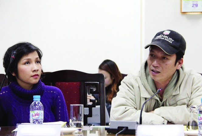 Đề cử giải 'Cống hiến':Vai trò nhà báo đến đâu? Nhạc sĩ Anh Quân (phải) tự hào lần đầu tiên được đề cử giải Cống hiến. Ảnh: N.Đ.Toán
