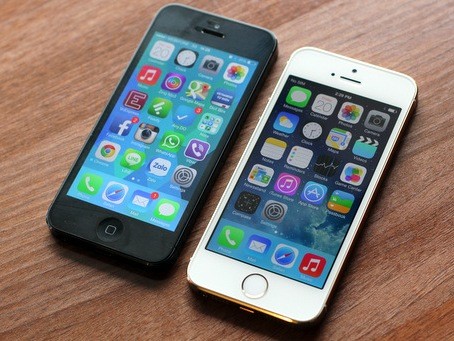 iPhone 5C và 5S 'xách tay' rớt giá nhanh iPhone 5C và 5S 'xách tay' rớt giá nhanh