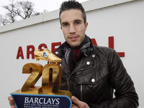 Van Persie nhận chiếc giày vàng của Premier League Van Persie nhận chiếc giày vàng của Premier League