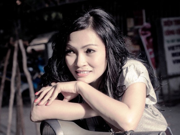 Phương Thanh hát giữa 'Khung trời kỷ niệm' Phương Thanh hát giữa 'Khung trời kỷ niệm'