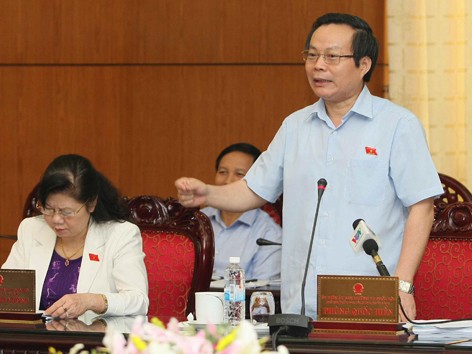Tiếp cận vốn mua máy bay dễ, nhưng lo bị xiết nợ Tiếp cận vốn mua máy bay dễ, nhưng lo bị xiết nợ