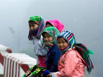 Sơn nữ sập bẫy tình 'sở khanh' và những đứa trẻ mang tên thù hận Sơn nữ sập bẫy tình 'sở khanh' và những đứa trẻ mang tên thù hận