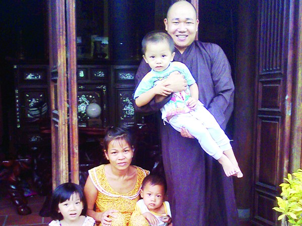 Mái chùa cho người có H Mái chùa cho người có H