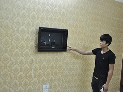 'Độc chiêu' mang vali vào nhà nghỉ trộm tivi 'Độc chiêu' mang vali vào nhà nghỉ trộm tivi