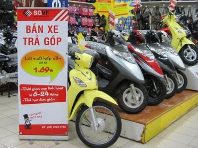 Khổ vì mua xe máy trả góp Khổ vì mua xe máy trả góp