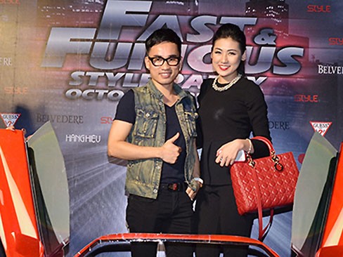 Á hậu Tú Anh giản dị trong 'Fast & Furious' Á hậu Tú Anh giản dị trong 'Fast & Furious'