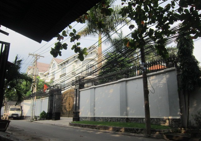 Vợ chồng ông Đặng Văn Thành đi Hà Nội Vợ chồng ông Đặng Văn Thành đi Hà Nội
